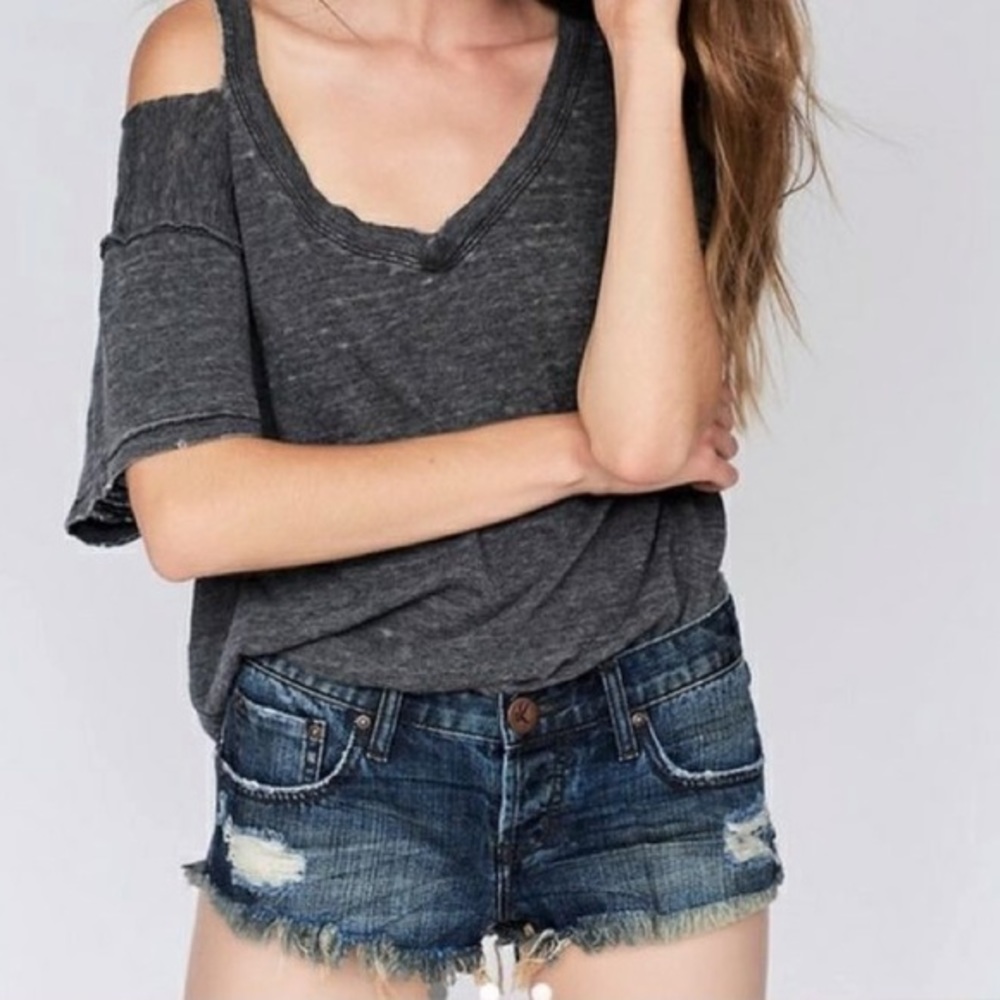 One x One Teaspoon x Free People Shorts Size 24 Fringe Distressed Short Shorts